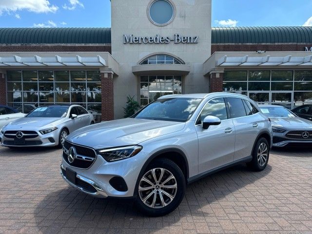 2024 Mercedes-Benz GLC 300