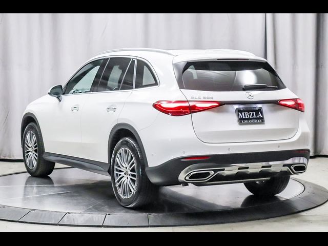 2024 Mercedes-Benz GLC 300