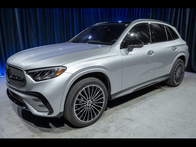 2024 Mercedes-Benz GLC 300