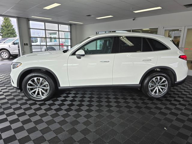 2024 Mercedes-Benz GLC 300