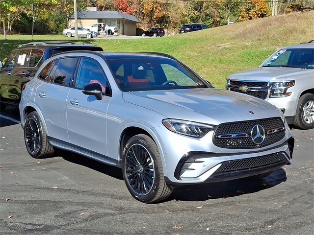 2024 Mercedes-Benz GLC 300