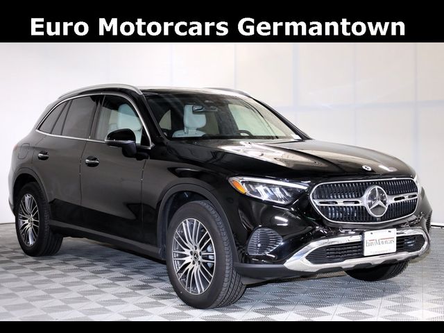 2024 Mercedes-Benz GLC 300