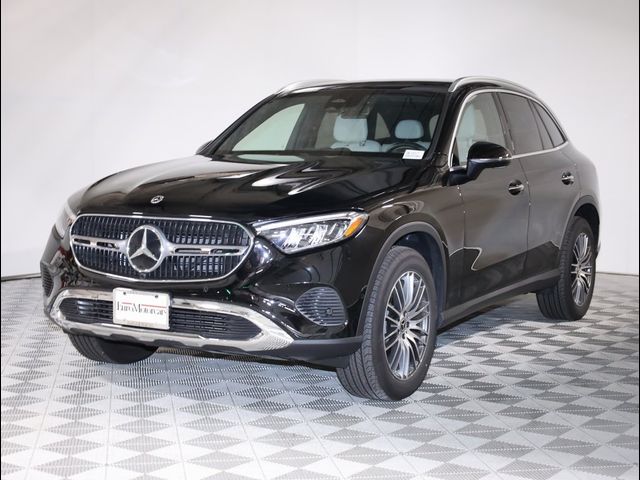 2024 Mercedes-Benz GLC 300