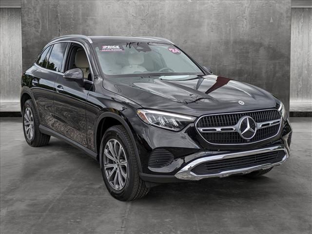 2024 Mercedes-Benz GLC 300