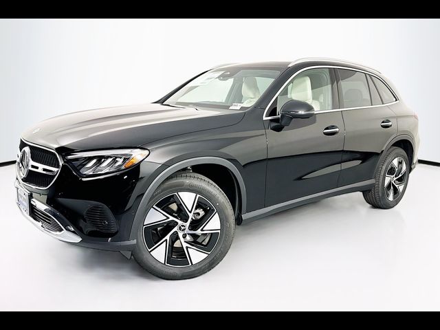 2024 Mercedes-Benz GLC 300