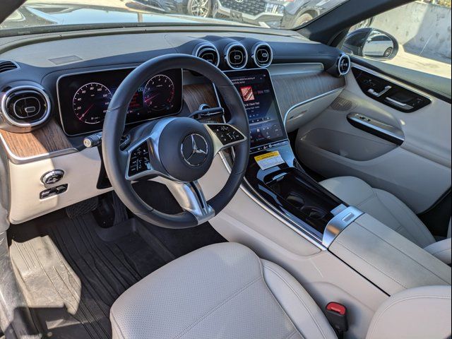 2024 Mercedes-Benz GLC 300