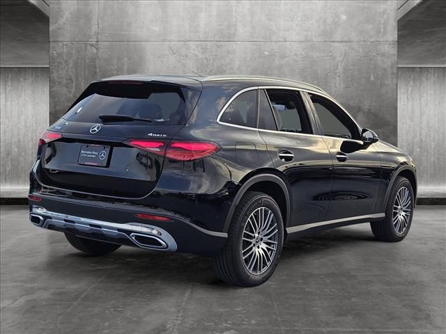 2024 Mercedes-Benz GLC 300