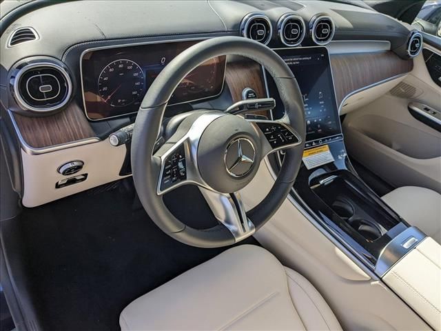 2024 Mercedes-Benz GLC 300