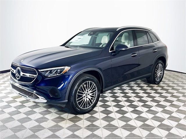 2024 Mercedes-Benz GLC 300