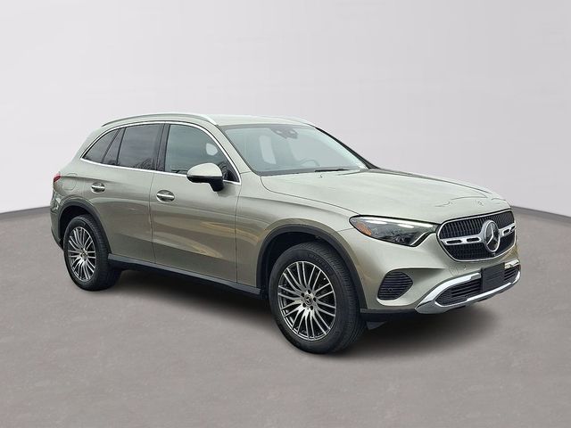 2024 Mercedes-Benz GLC 300