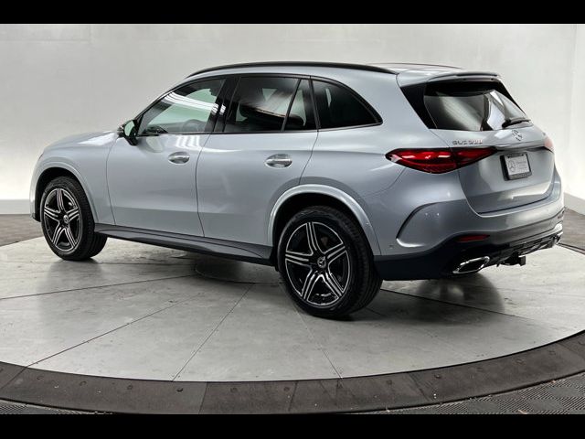 2024 Mercedes-Benz GLC 300