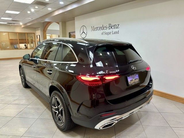 2024 Mercedes-Benz GLC 300