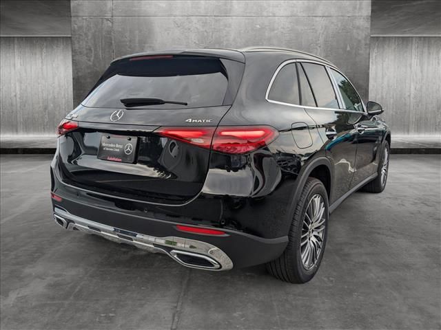 2024 Mercedes-Benz GLC 300