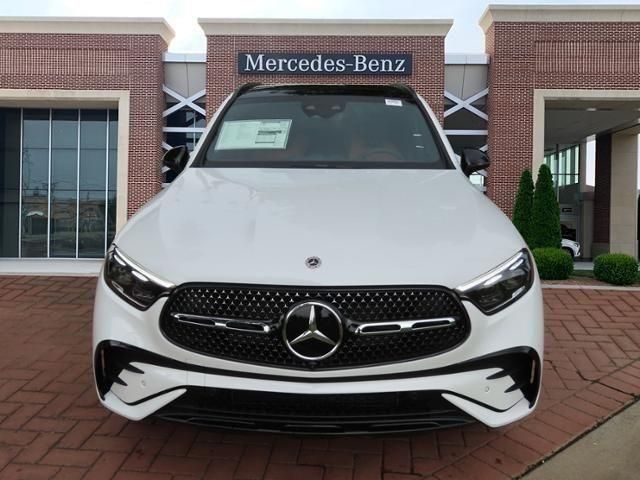 2024 Mercedes-Benz GLC 300