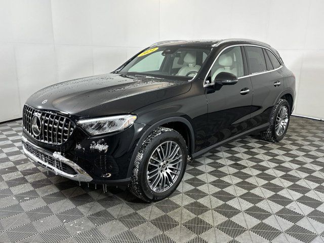 2024 Mercedes-Benz GLC 300