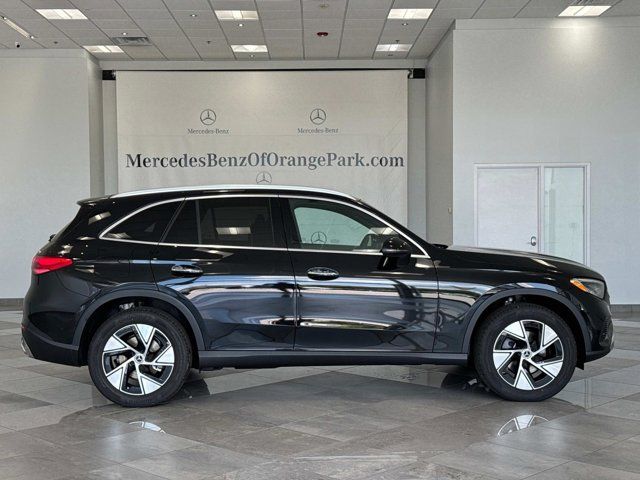 2024 Mercedes-Benz GLC 300