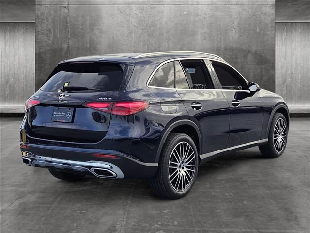 2024 Mercedes-Benz GLC 300