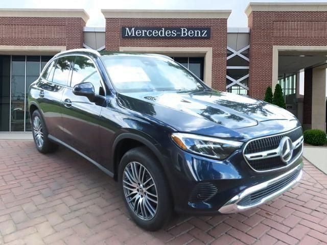 2024 Mercedes-Benz GLC 300