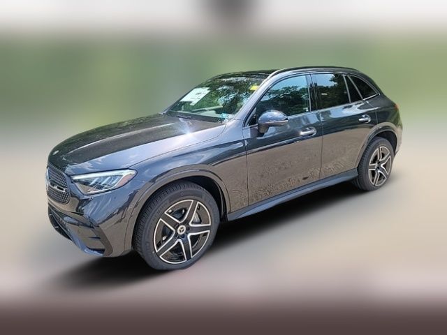 2024 Mercedes-Benz GLC 300