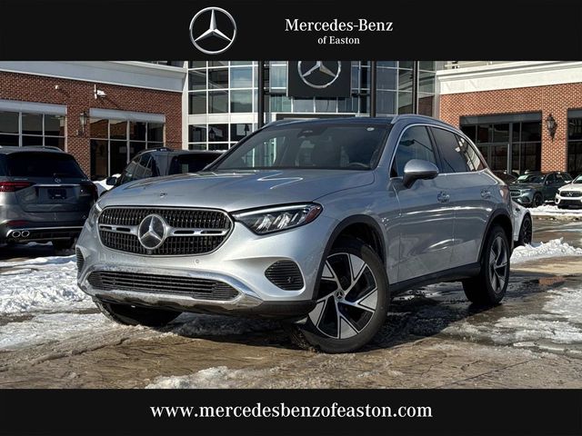 2024 Mercedes-Benz GLC 300