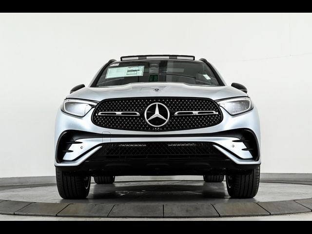 2024 Mercedes-Benz GLC 300