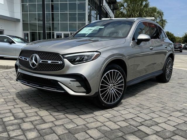 2024 Mercedes-Benz GLC 300