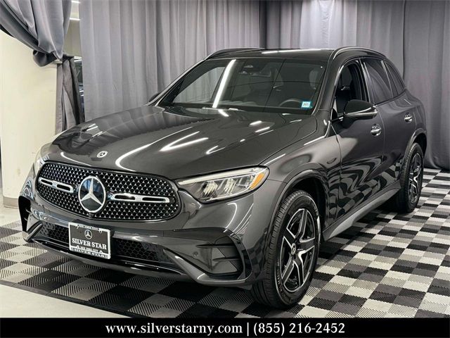 2024 Mercedes-Benz GLC 300