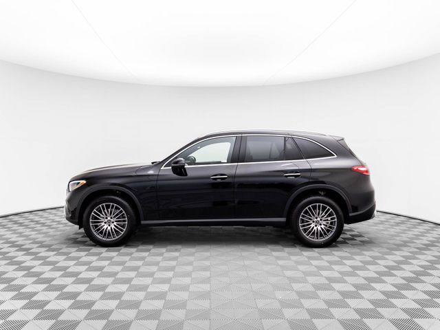 2024 Mercedes-Benz GLC 300