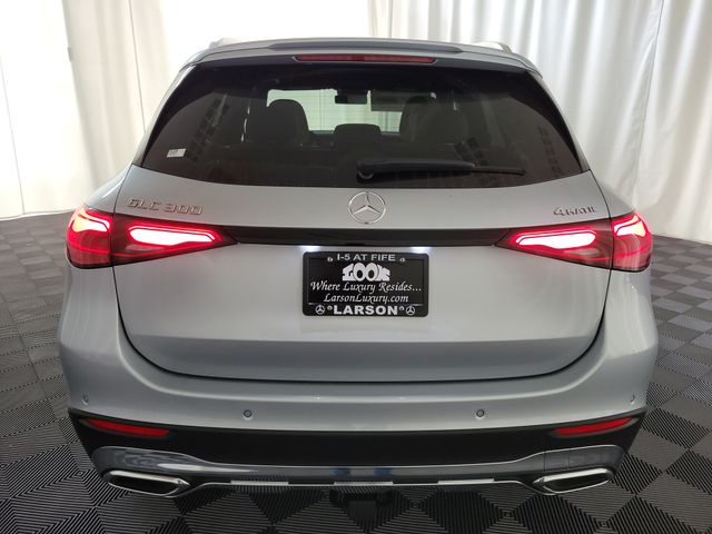 2024 Mercedes-Benz GLC 300