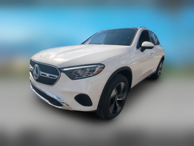 2024 Mercedes-Benz GLC 300