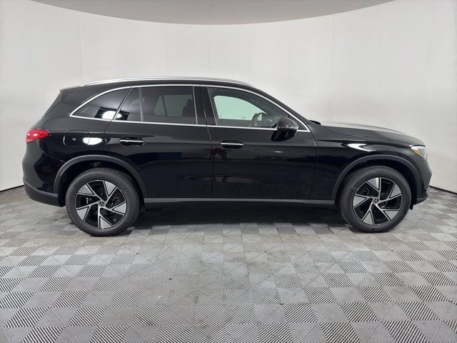 2024 Mercedes-Benz GLC 300