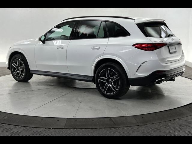 2024 Mercedes-Benz GLC 300