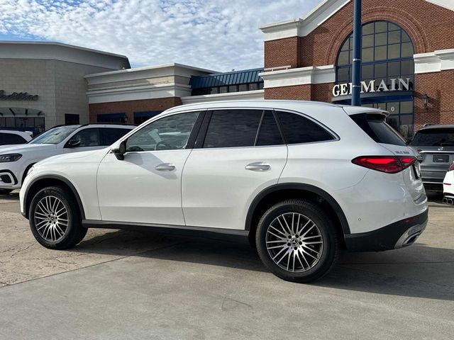 2024 Mercedes-Benz GLC 300