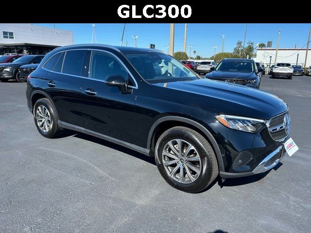 2024 Mercedes-Benz GLC 300