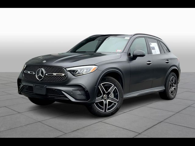 2024 Mercedes-Benz GLC 300