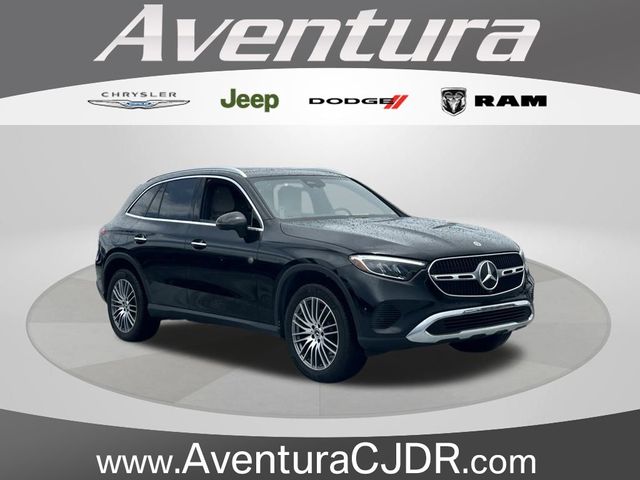 2024 Mercedes-Benz GLC 300