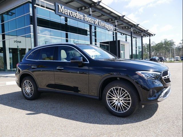 2024 Mercedes-Benz GLC 300