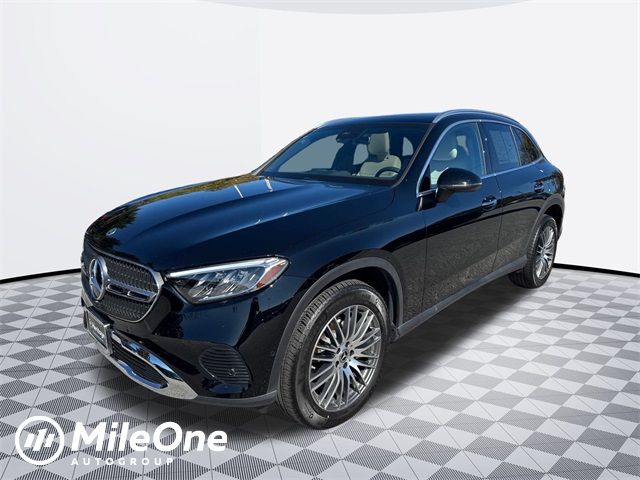 2024 Mercedes-Benz GLC 300