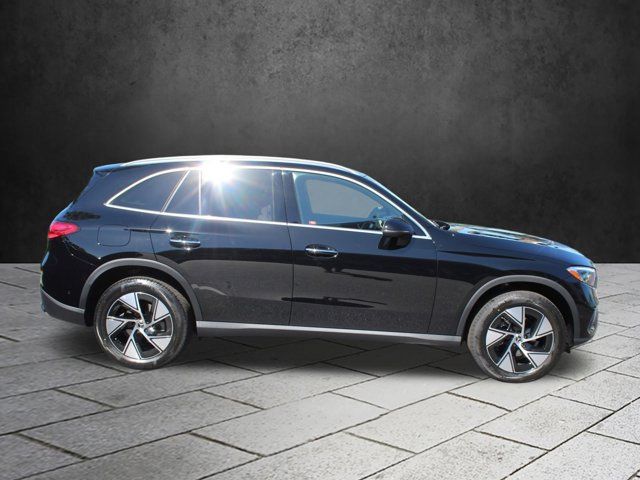 2024 Mercedes-Benz GLC 300