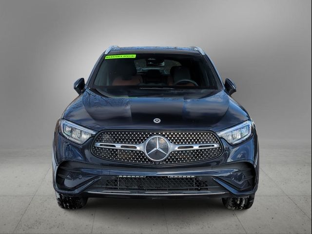 2024 Mercedes-Benz GLC 300