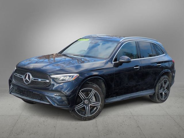 2024 Mercedes-Benz GLC 300