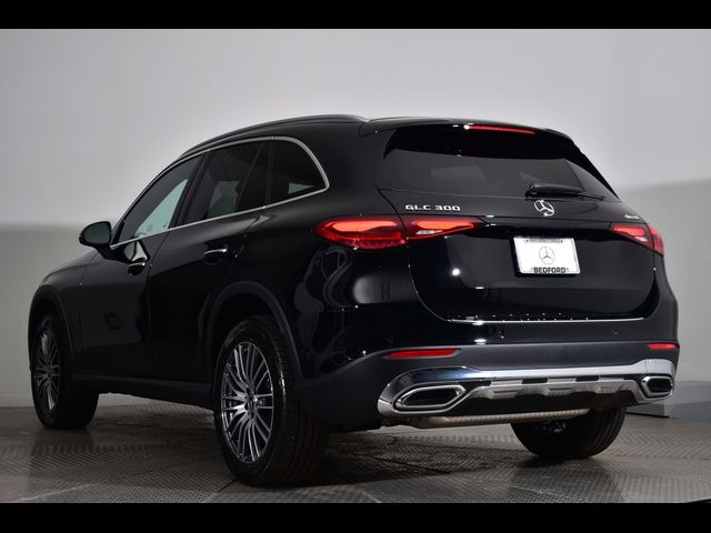 2024 Mercedes-Benz GLC 300