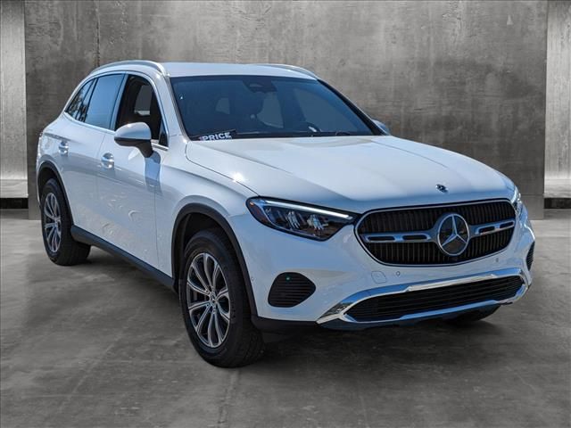 2024 Mercedes-Benz GLC 300