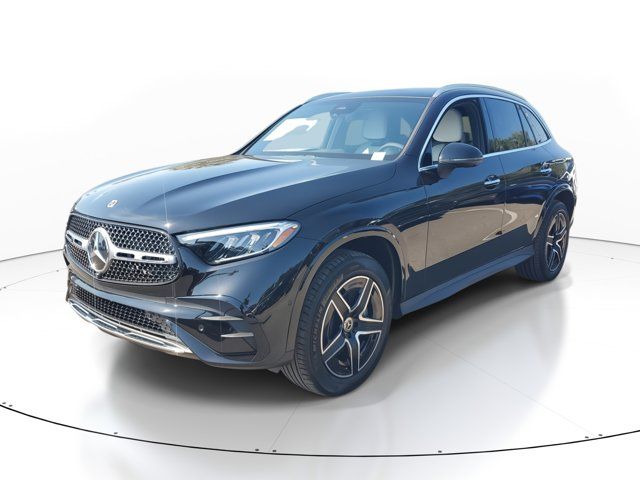 2024 Mercedes-Benz GLC 300