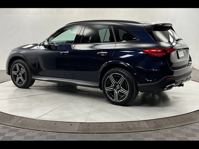 2024 Mercedes-Benz GLC 300