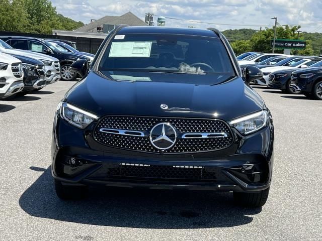 2024 Mercedes-Benz GLC 300