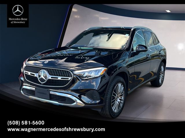 2024 Mercedes-Benz GLC 300