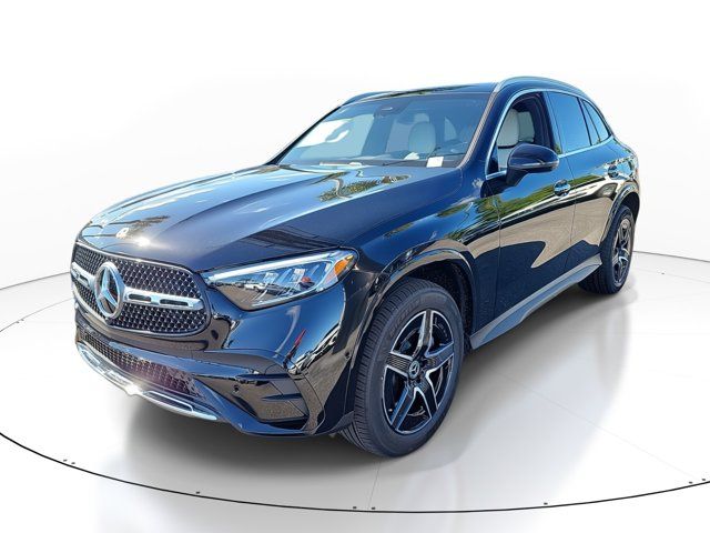 2024 Mercedes-Benz GLC 300