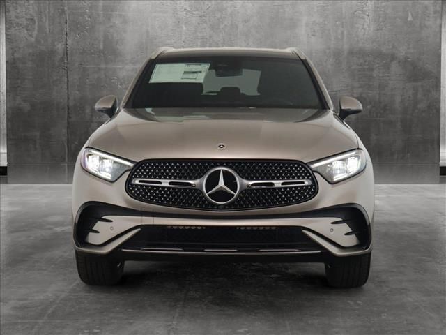 2024 Mercedes-Benz GLC 300