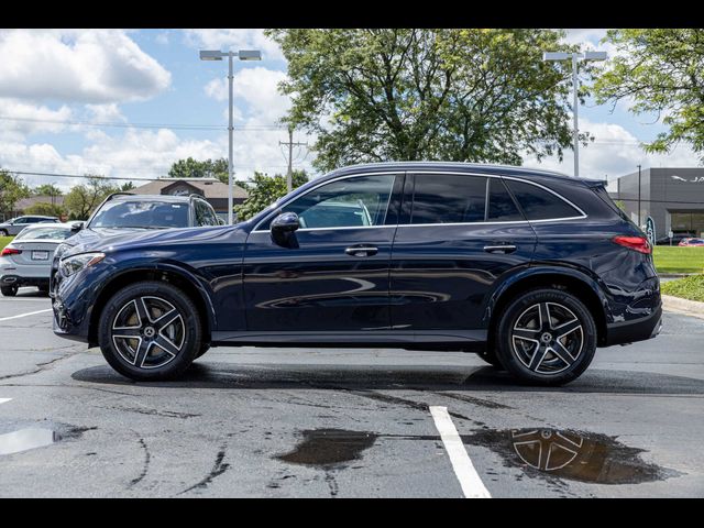 2024 Mercedes-Benz GLC 300